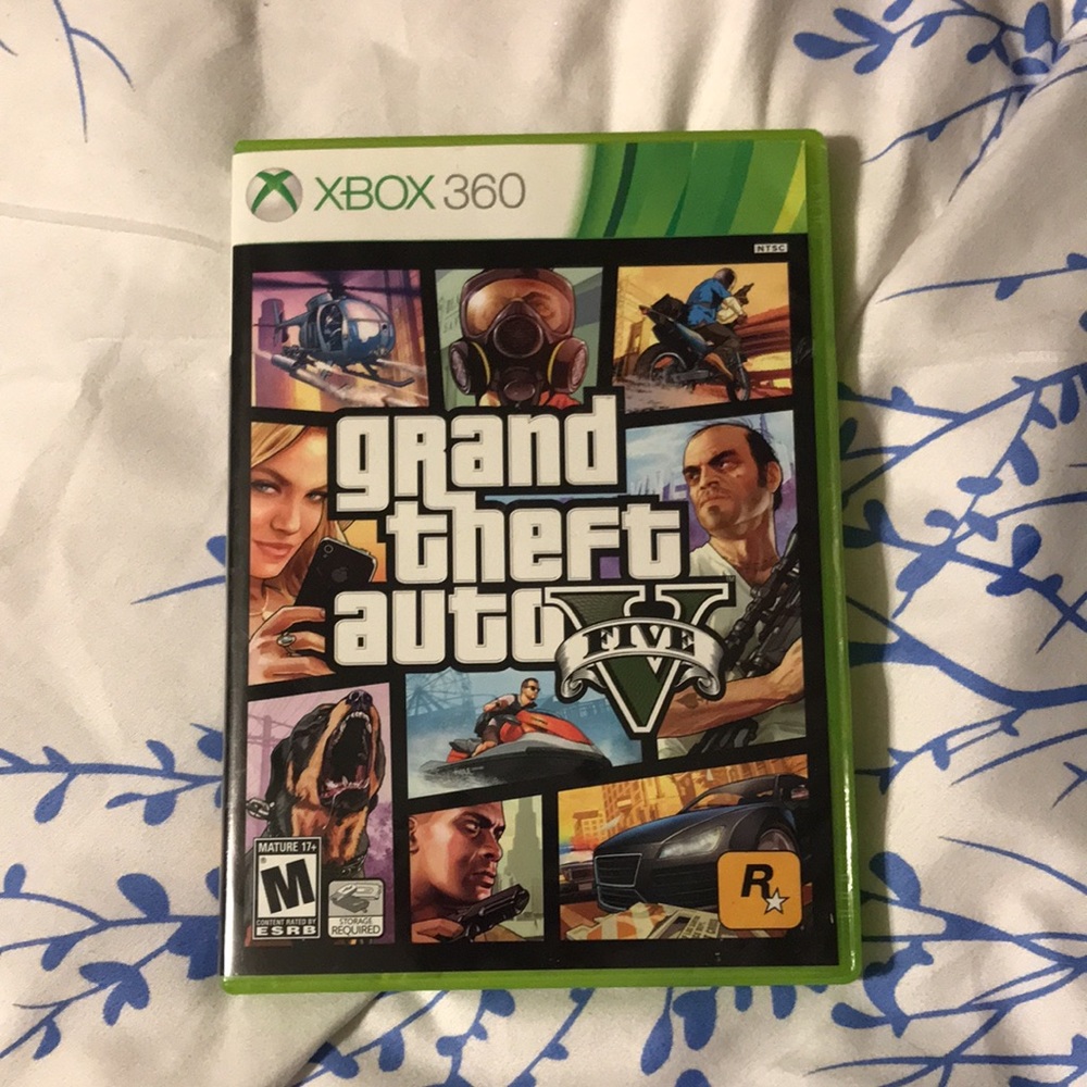 XBOX 360 GRAND THEFT AUTO FIVE V